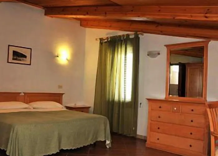 L'approdo לינה וארוחת בוקר 3*