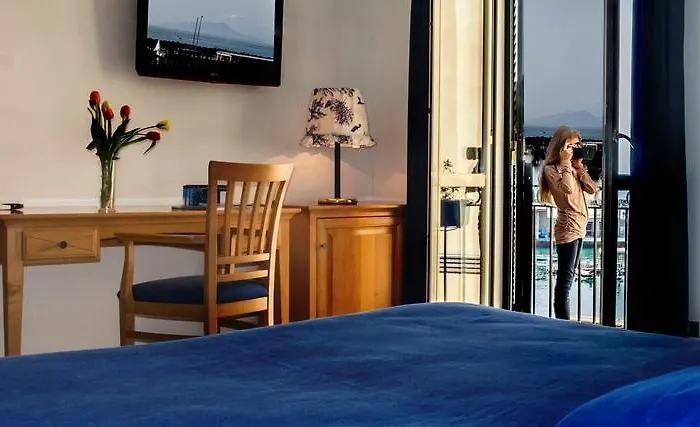 לינה וארוחת בוקר L'approdo