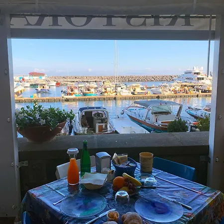 Frühstückspension L'approdo 3*