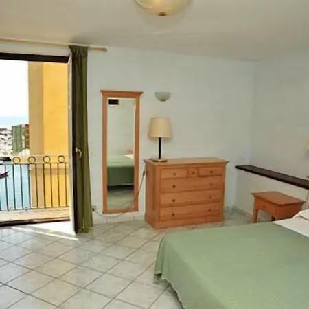 L'approdo 3*